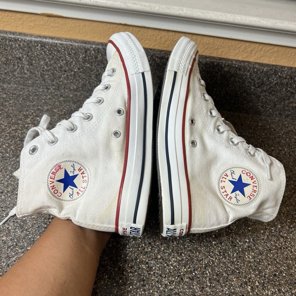Converse Chuck Taylor Classic High Top Shoes Womens 7 Ivory Canvas Lace Up Men 5